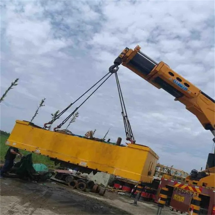 定城镇随车吊吊集装箱怎么吊